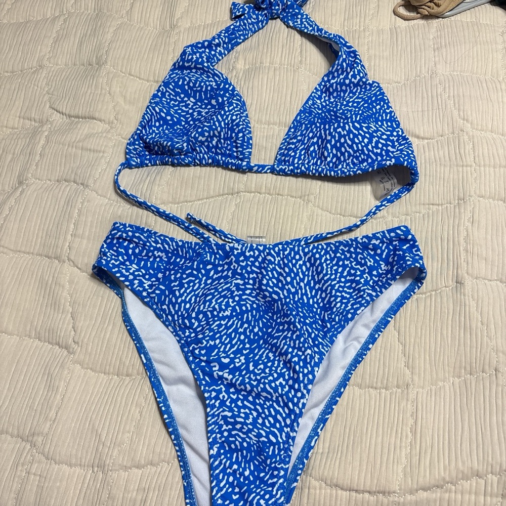 SHEIN Blue and White Bikini Set